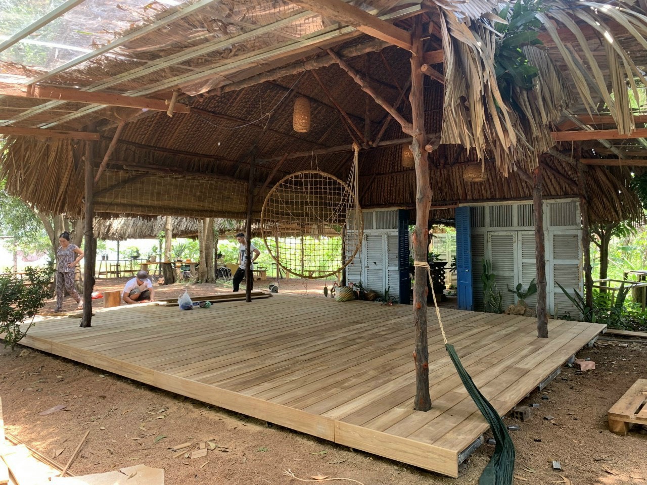 Gỗ teak tại Hà Nội: Vật liệu đẳng cấp cho không gian sống Gỗ teak tại Hà Nội: Vật liệu đẳng cấp cho không gian sống